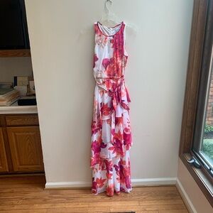 EUC Tahari Dress